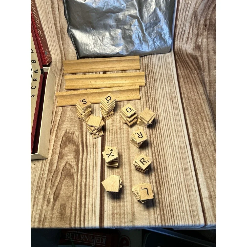 Milton Bradley vintage scrabble
